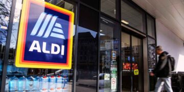 ALDI Ambiano Portable WetDry Handheld Vacuum