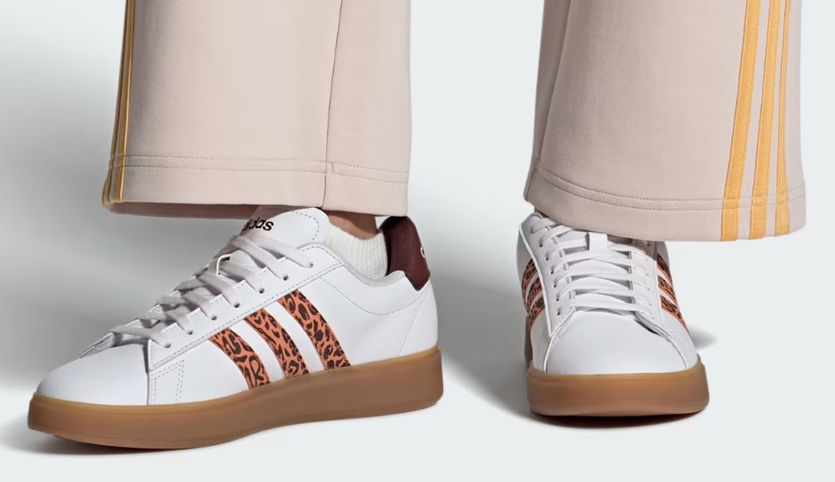 Adidas Women Grand Court 2.0 Shoes