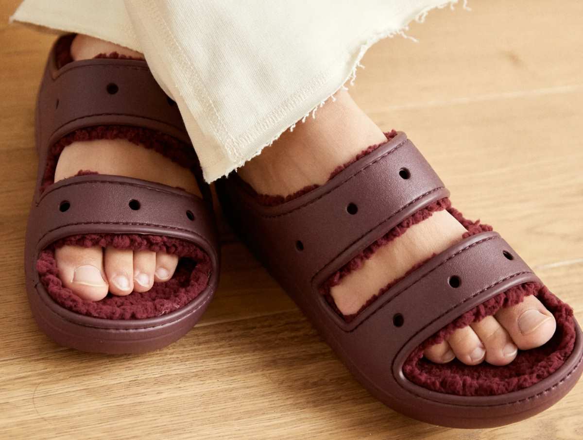 Classic Cozzzy Sandal Clogs