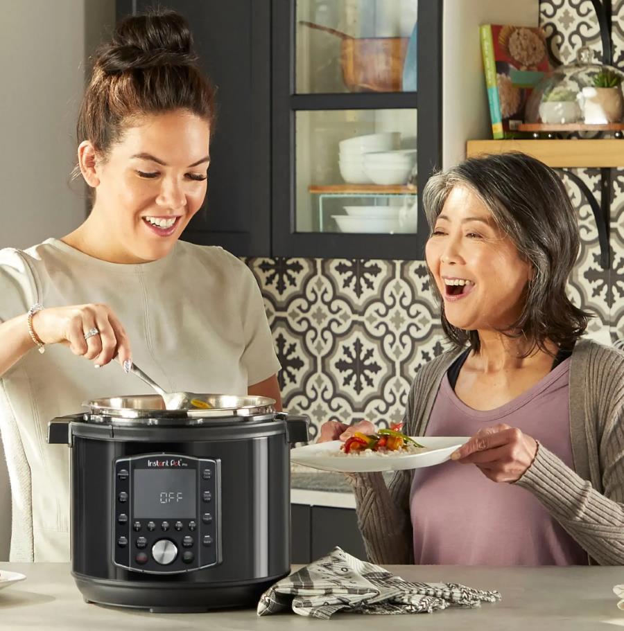 Instant Pot - 8Qt Pro Electric Pressure Cooker - Best Buy