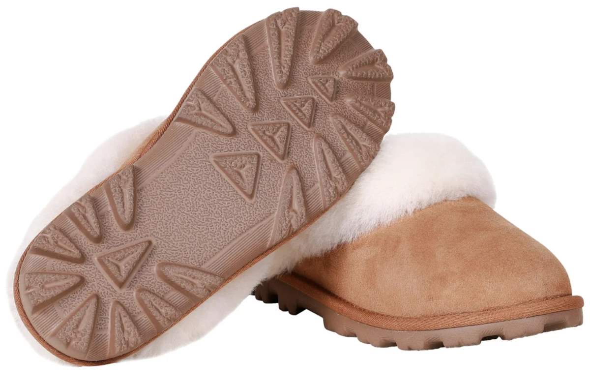 Kirkland Signature Ladies' Shearling Slipper