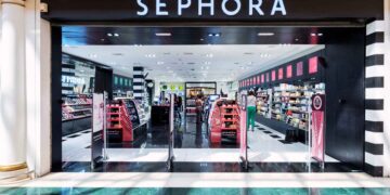 Fenty Skin The Glow Around 4-Piece Travel Skincare Essentials Set