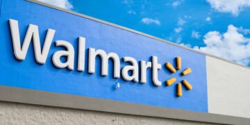 Walmart Lowered the Price of a Multi-Charger and It Is Quickly Becoming a Sales Success