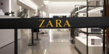 zara new faux fur jacket