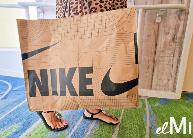 Bolsa de compra de NIKE