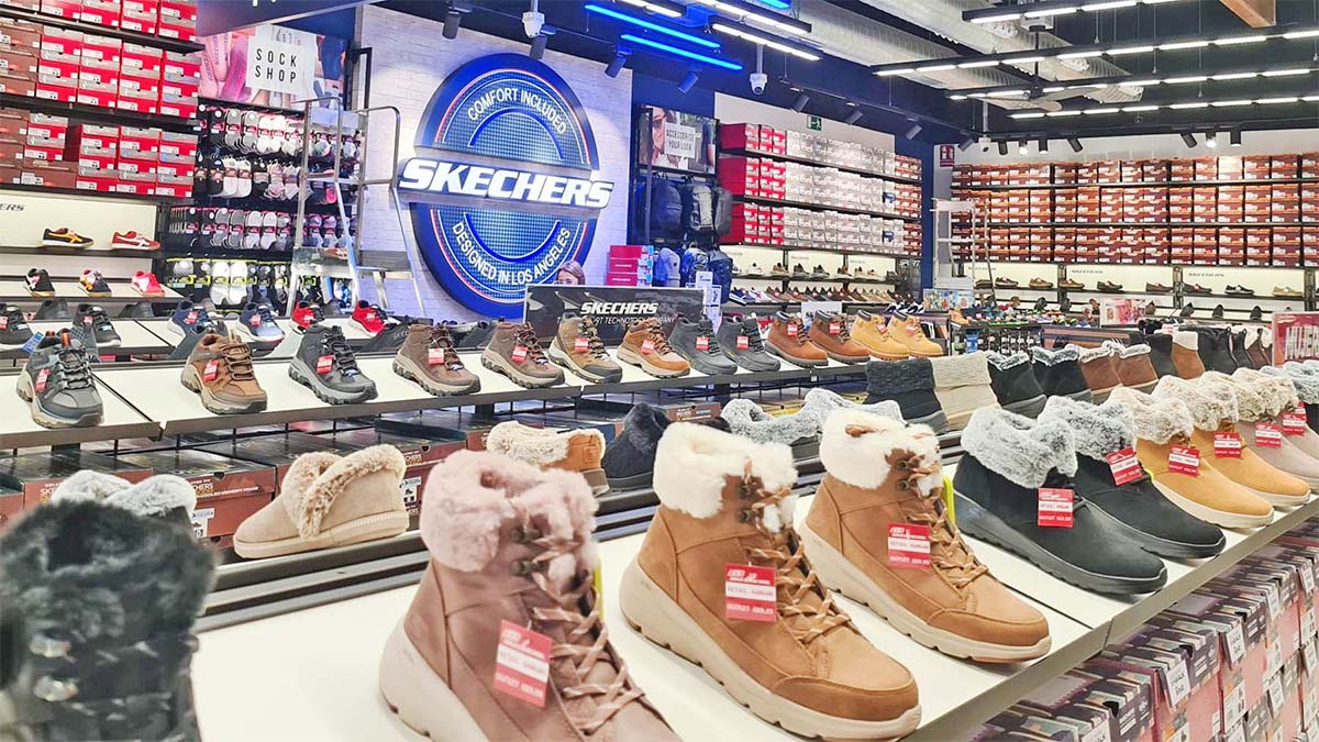 Skechers comercial shop