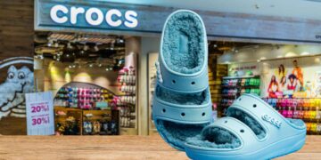 Crocs Sandalias unisex Classic Cozzzy U