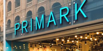 Primark vaqueros raya diplomatica strass