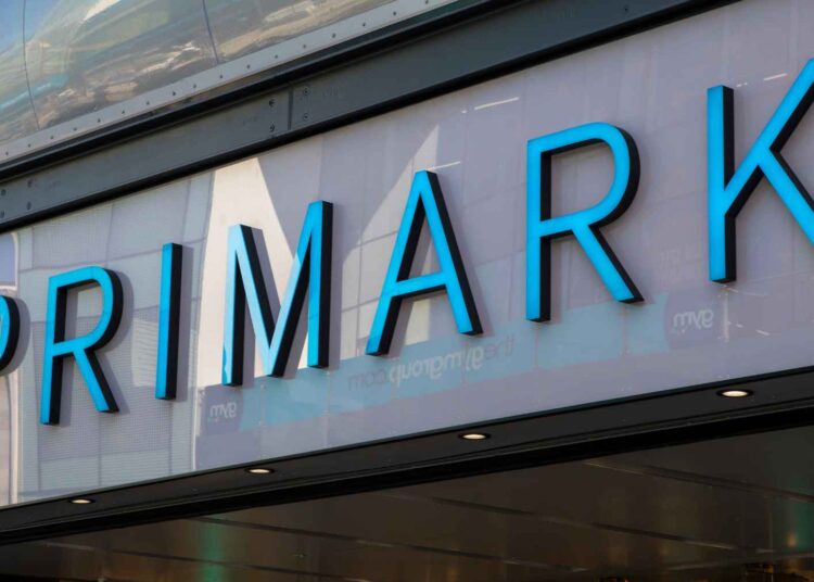 Primark zapatos tacón efecto diamante