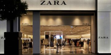ZARA GARDENIA LIMITED EDITION HAPPY HOLIDAYS