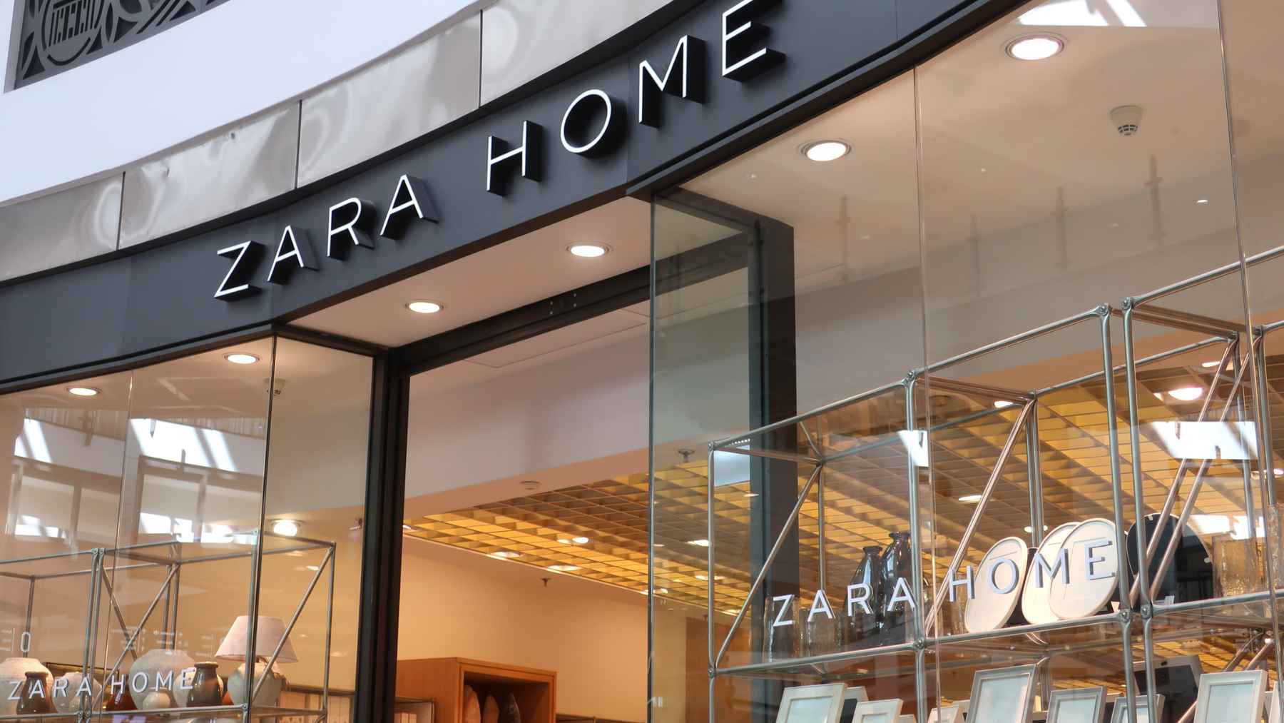 La nueva mesita de noche de Zara Home es perfecta para casas pequeñas