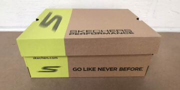 Caja de zapatillas Skechers