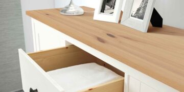 Ikea HEMNES aparador