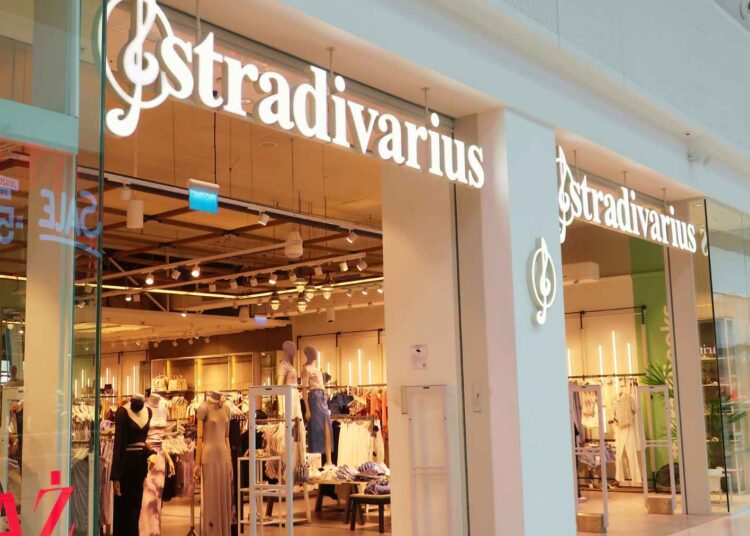 Stradivarius bisuteria