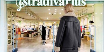 Stradivarius cazadora biker