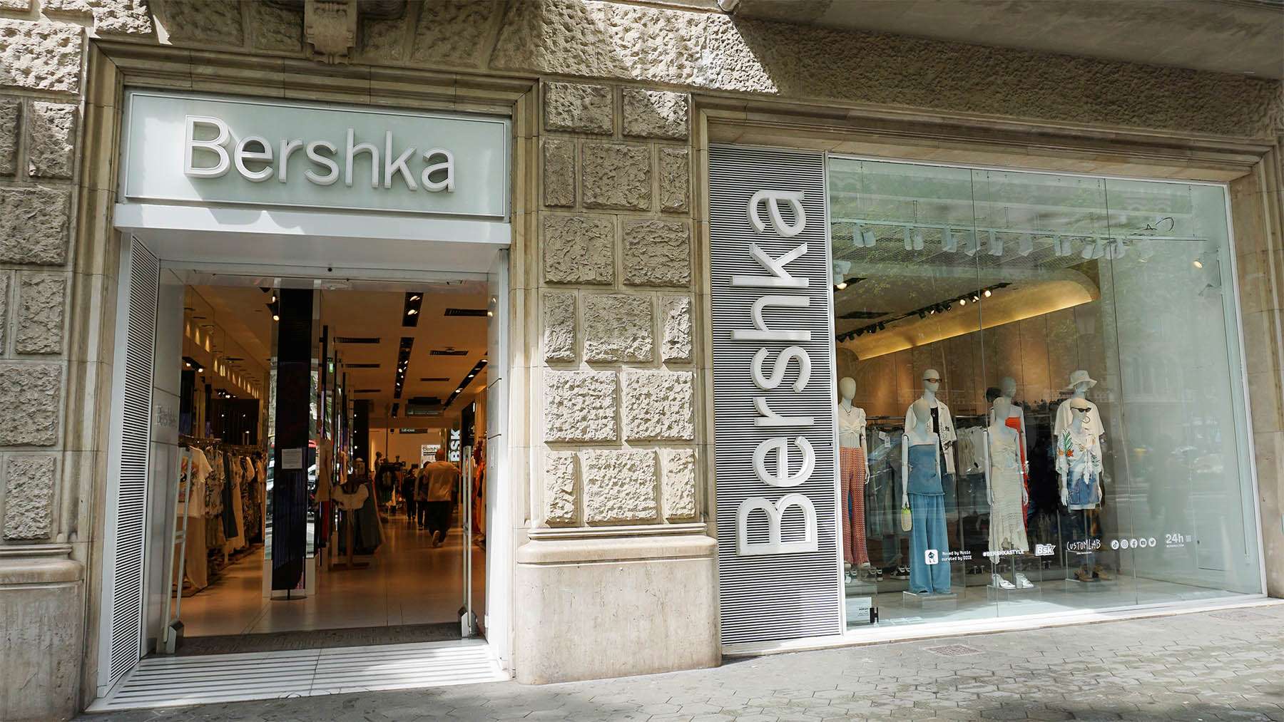 Ficha estas botas con tacón rebajadas de Bershka para redondear tus ...