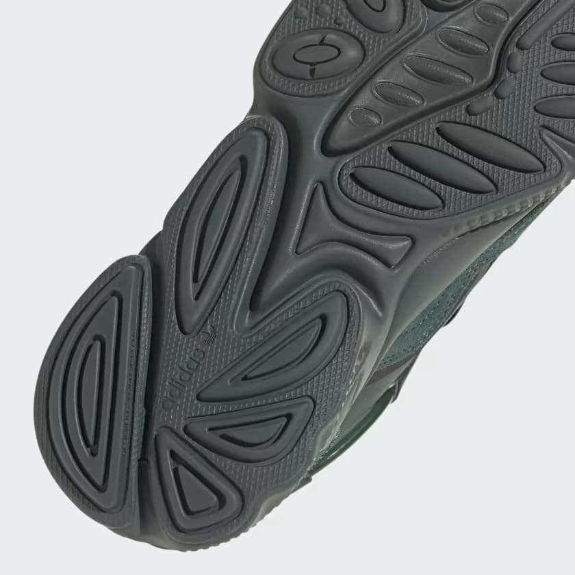 Zapatillas verdes de estilo retro Ozweego de Adidas