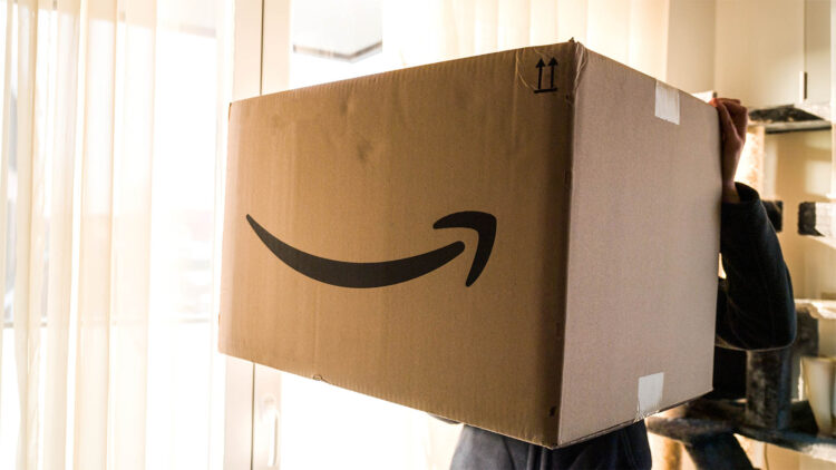 Caja de Amazon Prime de grandes dimensiones