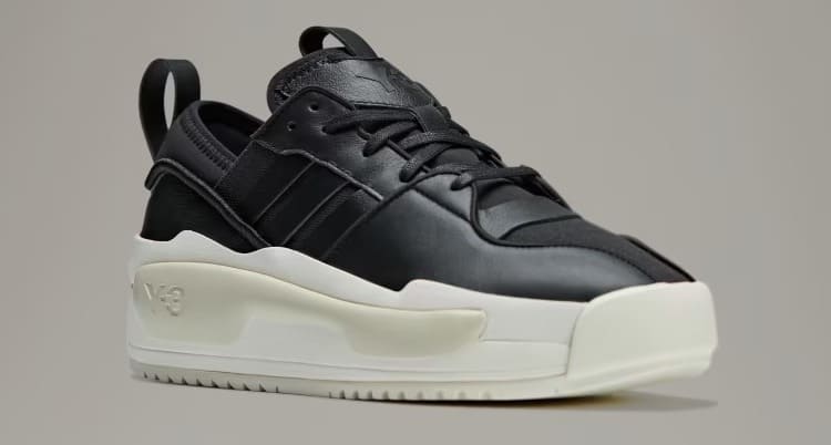 Las nuevas zapatillas negras con plataforma Y-3 Rivalry de Adidas