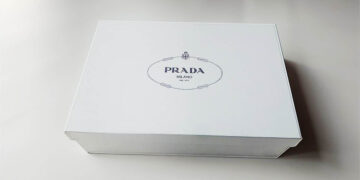 Caja de calzado de Prada