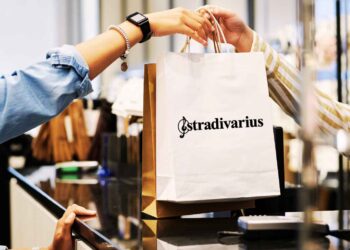 Stradivarius camisas oversize