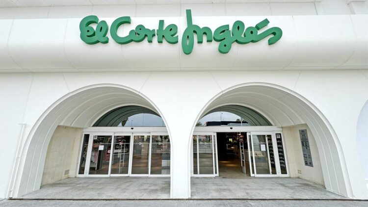 Tiendas El Corte Inglés en Jerez - Cristo García para Grupo MIRA