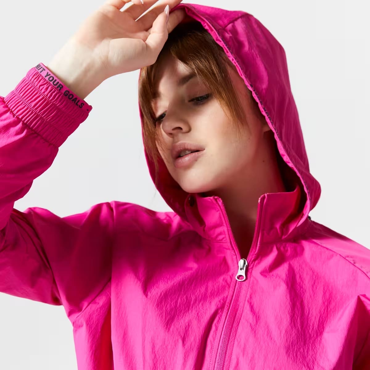 La chaqueta rosa con capucha de Fitness y Cardio de edición limitada de Decathlon