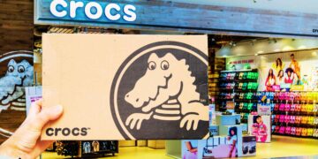 Crocs zuecos Bob Esponja