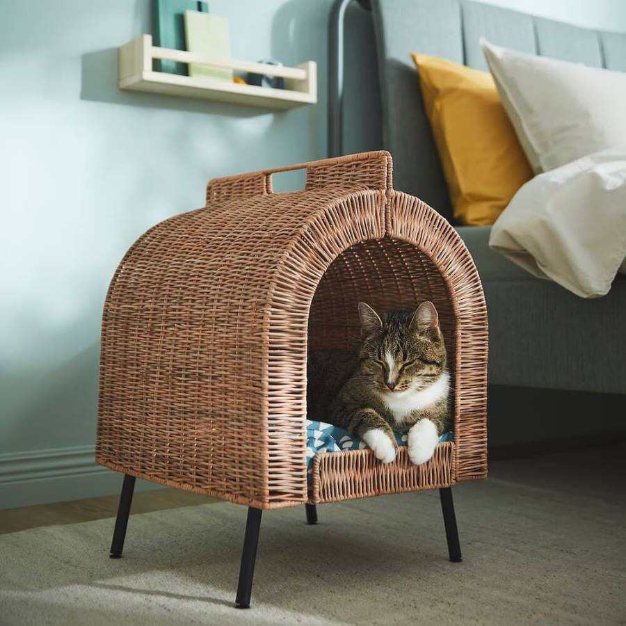 IKEA UTSÅDD Casa para gatos+patas, ratán