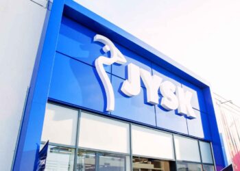 JYSK estantería TRAPPEDAL