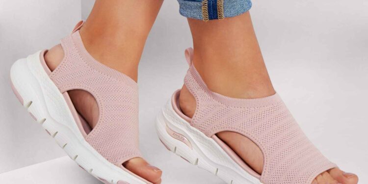 Skechers Arch Fit - Darling Days