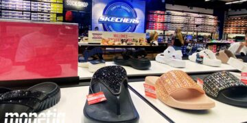 Skechers Slip-ins Pier-Lite