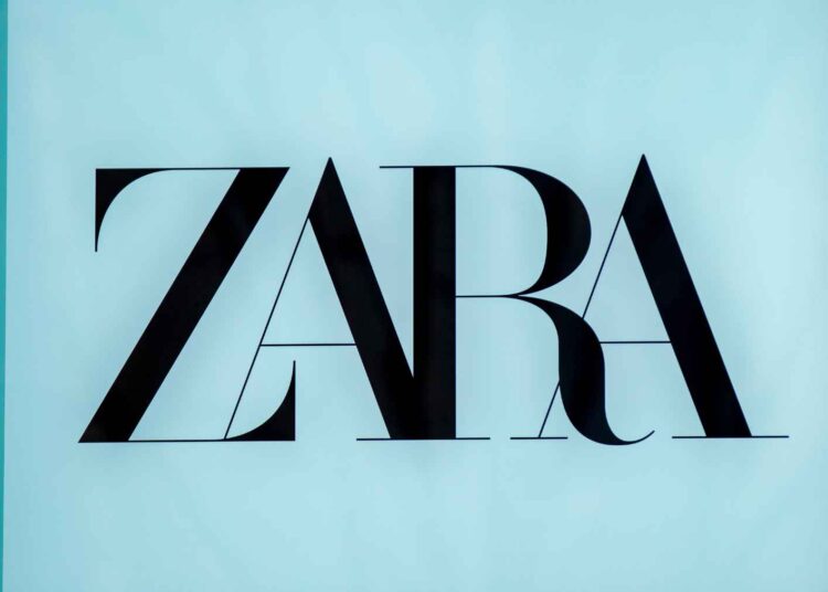 Zara vestido corto