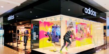 Adidas mallas cortas Marimekko