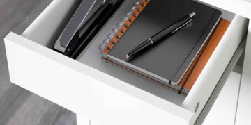 IKEA escritorio MICKE