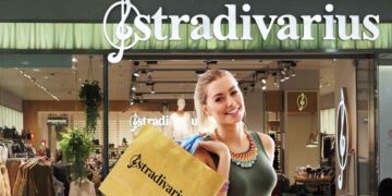 Stradivarius vestido largo crochet