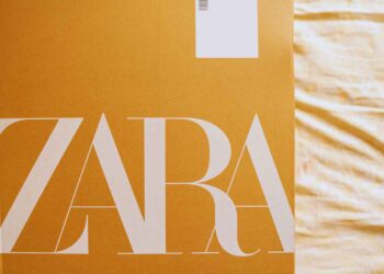 Zara top bikini cortinilla