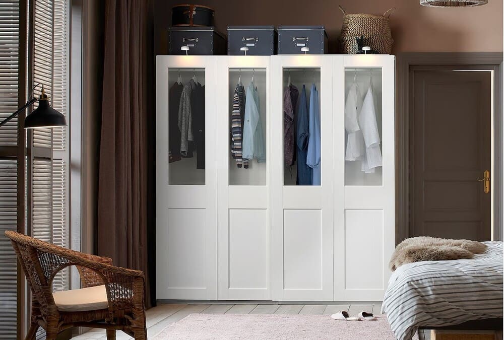 Armario con puertas correderas IKEA, blanco, vidrio incoloro blanco