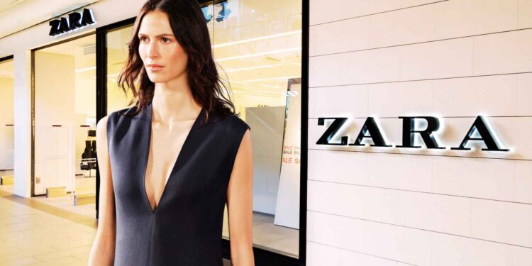 Zara vestido largo escote pico