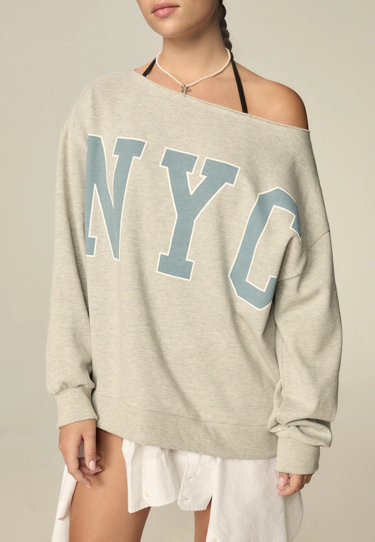 Sudadera con estampado NYC de Stradivarius