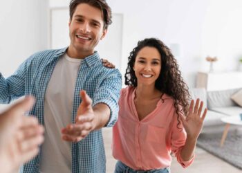 Maisons Du Monde sofa clic-clac 1 plaza