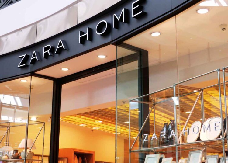 Zara Home mesa auxiliar puff