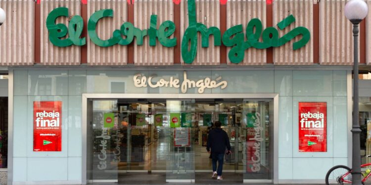 El Corte Inglés, Granada