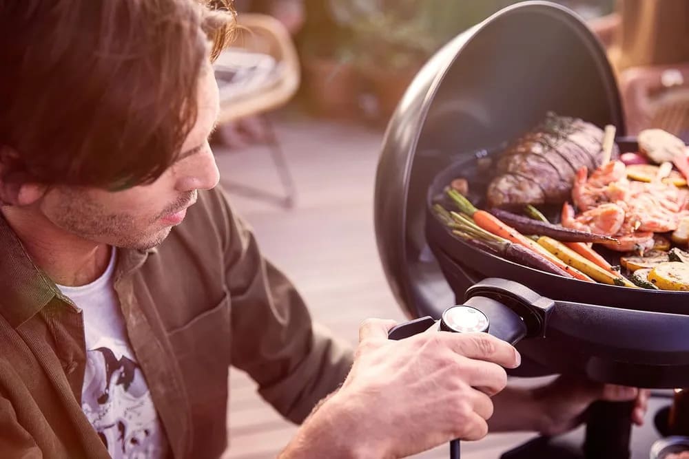 Barbacoa eléctrica de pie con tapa, SEVERIN, parrilla eléctrica con termómetro, PG 8541 Leroy Merlin