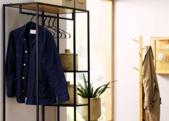 JYSK mueble recibidor