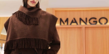 Mango abrigo estilo bufanda