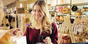 Stradivarius abrigo trench