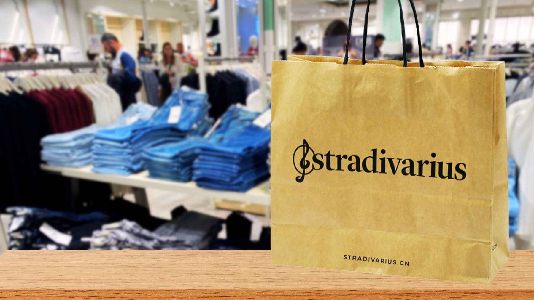 Stradivarius bolso borreguito