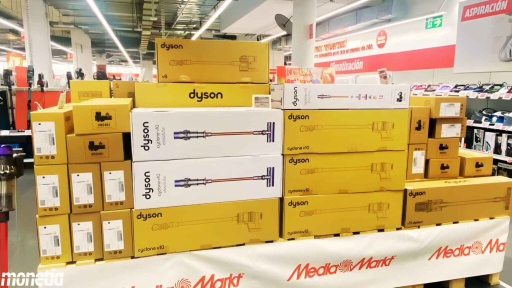 MediaMarkt Dyson aspiradora escoba