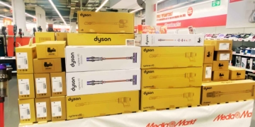 MediaMarkt Dyson aspiradora escoba